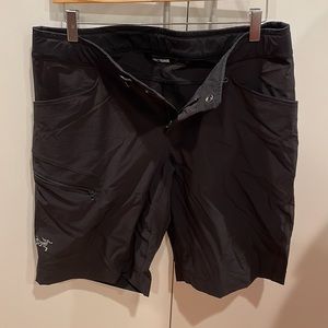 Arcteryx shorts
